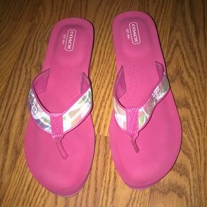 Coach flip flops